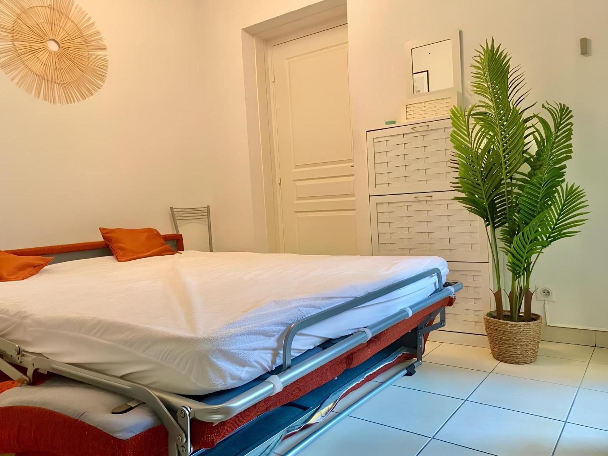 "L'Alhambra" Proche Gare Et Centre Apartment Menton Ngoại thất bức ảnh