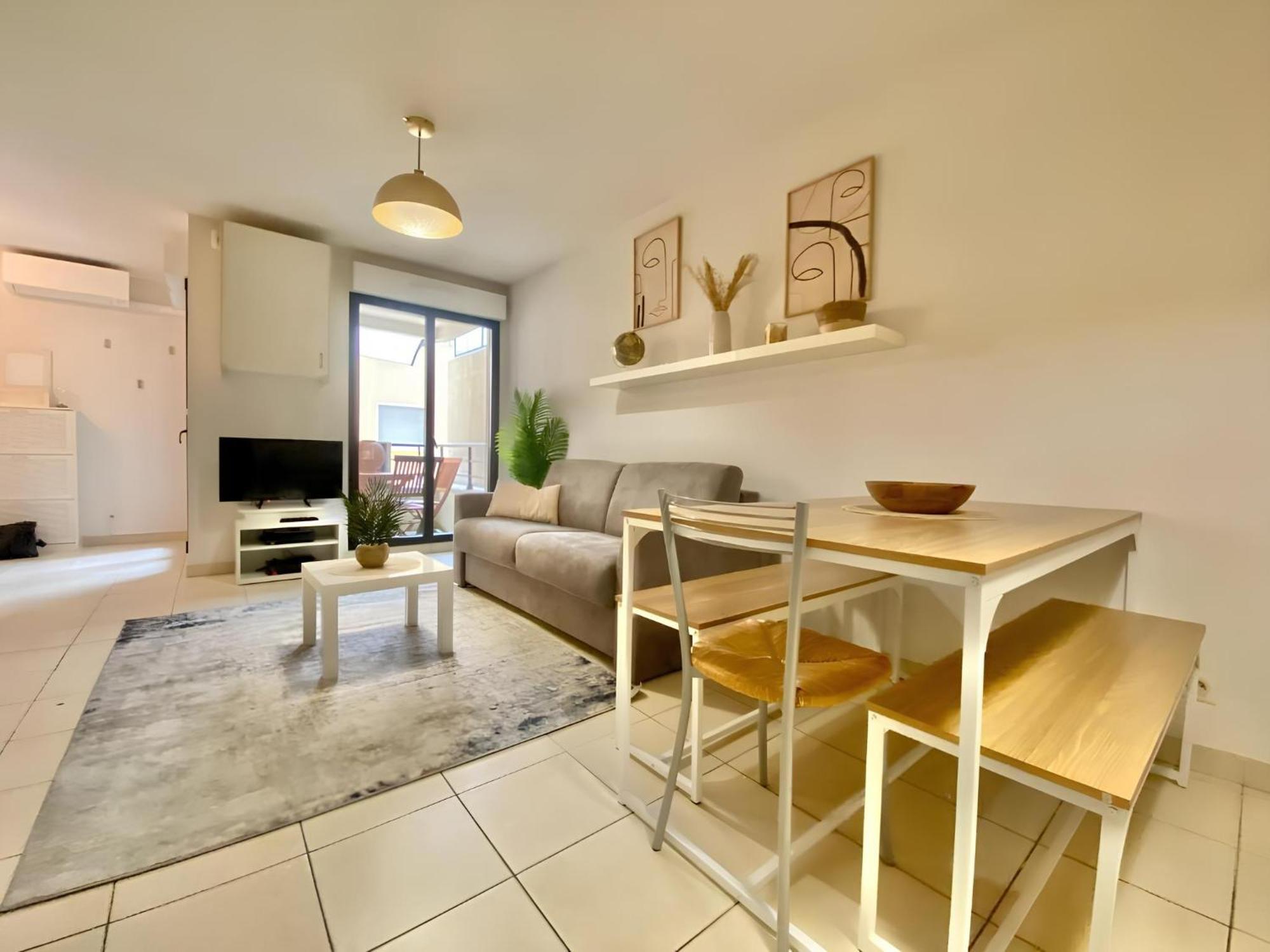 "L'Alhambra" Proche Gare Et Centre Apartment Menton Ngoại thất bức ảnh